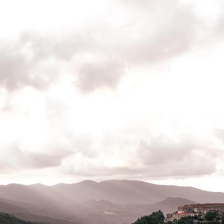 Il Cantuccio Di Monteverdi Marittimo, Borgo Di Canneto Canneto  Luaran gambar