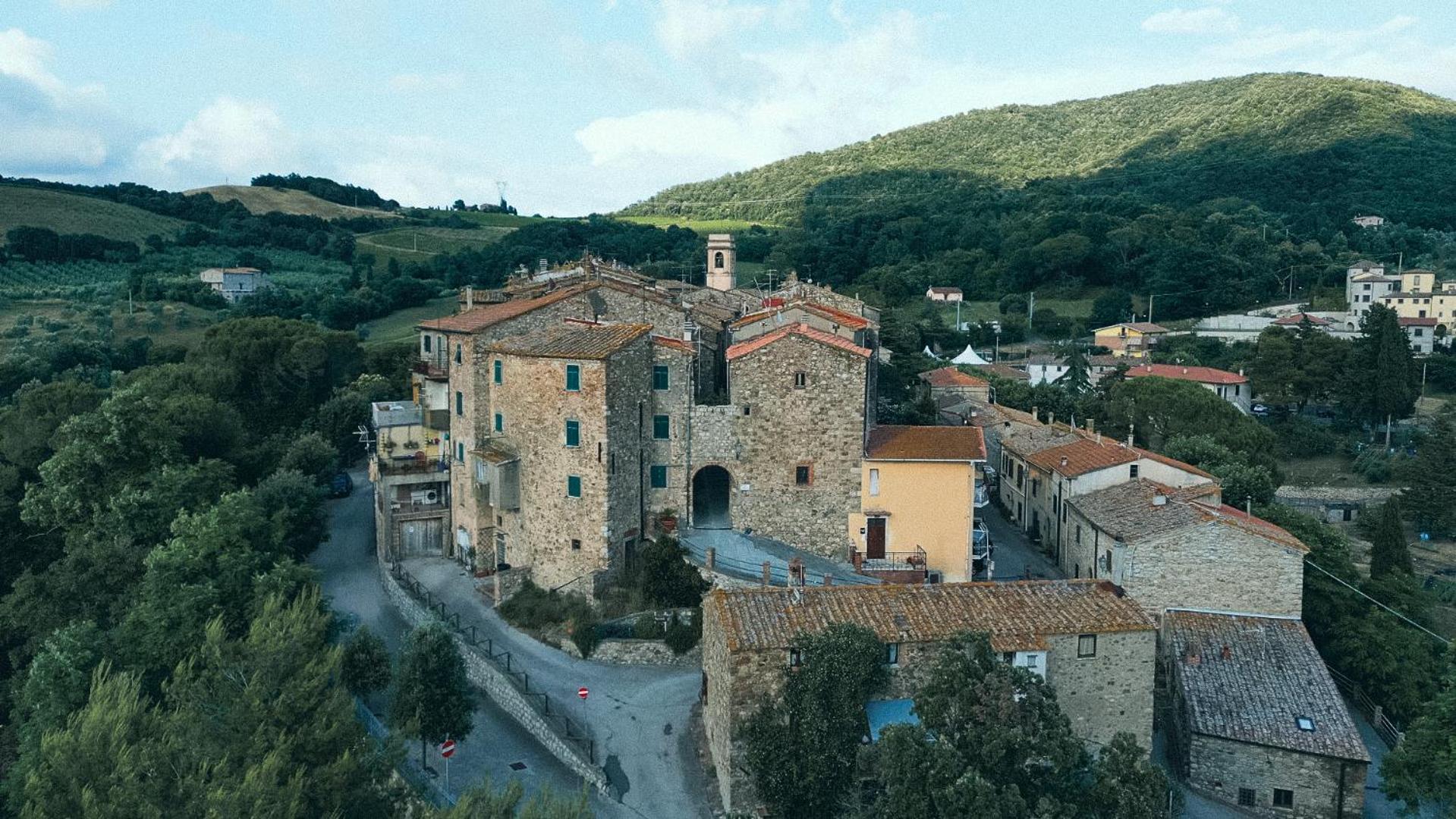 Il Cantuccio Di Monteverdi Marittimo, Borgo Di Canneto Canneto  Luaran gambar